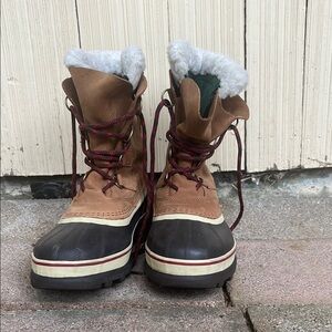Sorel Water proof Brown and Black Winter Boots with Red Laces